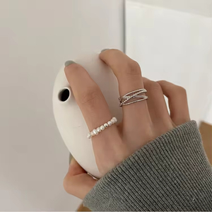 2025 New 925 Silver Material High-end Design Temperament Silver Irregular Small <b>square</b> <b>Combination</b> Pearl Ring - Product Image 1