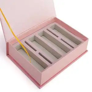 Kotak kemasan magnet minyak parfum perawatan kulit kosmetik mewah persegi desain kustom dengan sisipan EVA