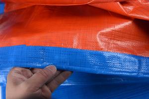 Tissu PE durable et imperméable pour les bâches de camions et la protection des marchandises - Product Image 5