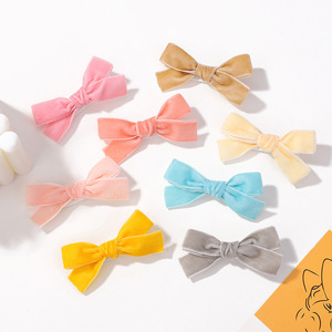 Jiamu新しいデザイン小型キャンディーカラーボウヘアクリップアクセサリーキッズガールズヴィンテージかわいいベルベットヘアボウ卸売 - Product Image 3