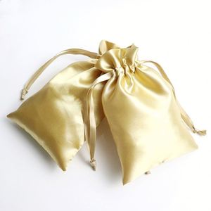 Sac cadeau personnalisé en tissu satiné blanc transparent avec cordon de serrage pour extensions de cheveux, impression de logo - Product Image 5
