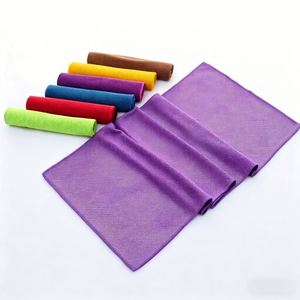 Serviette en microfibre rafraîchissante instantanée, douce et respirante, pour le yoga, la course à pied, le golf, la remise en forme, avec impression de logo personnalisé - Product Image 1