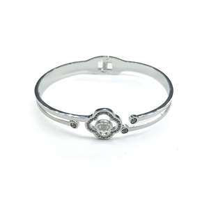 Bracelet tendance en acier inoxydable 316L plaqué or PVD, bijoux durables et résistants - Product Image 1