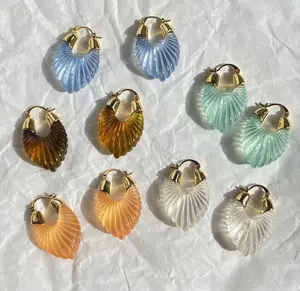 Gioielli di moda chunky resin huggie custom gold e orecchini a cerchio in acrilico trasparente colorato trasparente