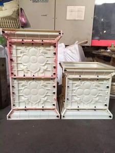 แม่พิมพ์ฐานรองรูปดอกไม้คอนกรีตขนาด 35 ซม. สำหรับตกแต่งสวน บ้าน และลานบ้าน - Product Image 2