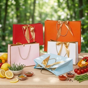 Sacs cadeaux <span class=keywords><strong>de</strong></span> mariage personnalisés en papier d'art biodégradable et recyclable, imprimés offset, avec poignée en corde <span class=keywords><strong>de</strong></span> coton et estampage or, votre propre logo - Product Image 5