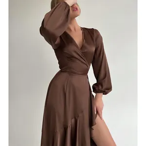 カスタム2024新着スリーブミニカジュアルドレスウィンターデザイナー、レディースドレス女性のための有名なブランドの服/