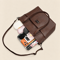 Sac à bandoulière pour femme, finition rétro en cire huilée, poche avant, sac à bandoulière pour femme pour personnalisation OEM ODM, vente en gros 10 pièces