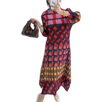 Robe Midi Plissée Géométrique Tissée Haut de Gamme Style Miyake Automne 2026 pour Femme – Modèle Élégant et Ample, Tendance Mode Pudique
