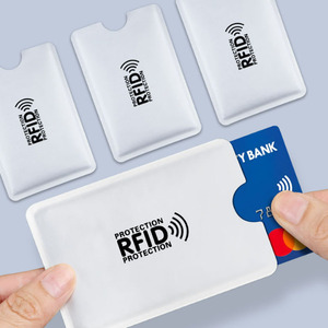 Funda Protectora de Tarjeta <span class=keywords><strong>con</strong></span> Bloqueo RFID y NFC, Diseño de Bandera, de Aluminio, Anti-Escaneo, para Tarjetas de Crédito, Bancarias y de Identificación - Product Image 5