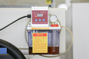 Đa năng 4 trục <span class=keywords><strong>3D</strong></span> máy điêu khắc 1325 1530 ATC với bàn chân không Melamine bảng Tủ cửa khắc gỗ <span class=keywords><strong>CNC</strong></span> <span class=keywords><strong>Router</strong></span> - Product Image 4