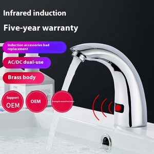 Grifo <span class=keywords><strong>de</strong></span> <span class=keywords><strong>lavabo</strong></span> automático con sensor infrarrojo <span class=keywords><strong>de</strong></span> un solo salida <span class=keywords><strong>de</strong></span> agua fría, con válvula <span class=keywords><strong>de</strong></span> cerámica y núcleo <span class=keywords><strong>de</strong></span> cobre, <span class=keywords><strong>de</strong></span> proveedor chino - Product Image 2