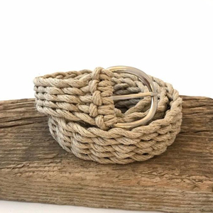 Ceinture en corde tricotée à la main avec boucle en D, style bohème, couleur naturelle, S.N.HANDICRAFTS WB-000213, longueur réglable - Product Image 1