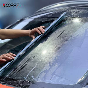 Nueva Película Fotocrómica Inteligente con Control Solar VLT Autoajustable, Autoregenerable, Antiarañazos, Nano Cerámica para Tintado de Parabrisas - Product Image 1