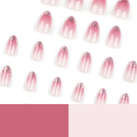 Faux ongles courts de haute qualité, style français, à paillettes, dégradé rose, à presser, pour doigts, prix de gros