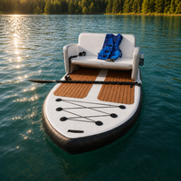 Bateau gonflable motorisé à double coque avec planche de SUP, deux sièges, pont flottant et salon de relaxation