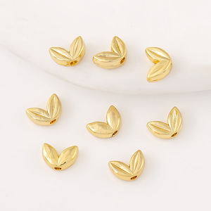 Cuentas espaciadoras chapadas en oro de 18 quilates con forma de espiga de trigo y hoja de diamante de aleación para la fabricación de pulseras, accesorio de joyería D93 - Product Image 2