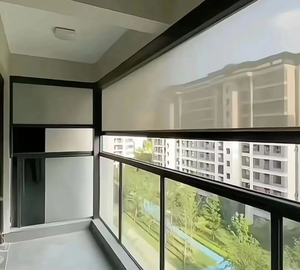 Hiện đại cơ giới màu đen ngoài trời con lăn cửa nhà để xe cửa chớp màn vải không thấm nước Pháp cửa sổ Hợp kim nhôm - Product Image 3