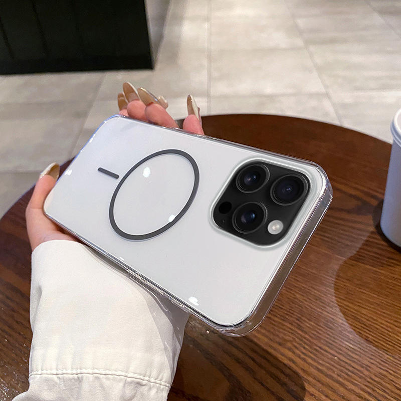 สีเทาเข้ม