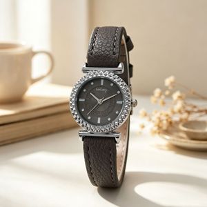Reloj de Pulsera de Cuero para Mujer, Estilo Europeo Vintage, Caja Redonda con Patrón de Llave Griega, Bisel Dorado, Elegante, Casual, de Cuarzo - Product Image 4