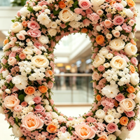 Arche florale personnalisable avec lettres et chiffres, lettres et chiffres floraux sur pied pour la décoration de mariage
