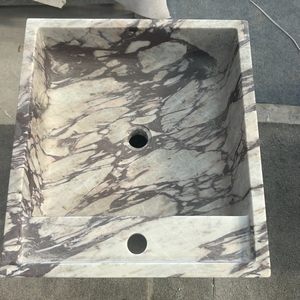 Lavabo a colonna in marmo naturale Calacatta Viola, monoblocco freestanding con foro per rubinetto, ideale per bagni di hotel - Product Image 5