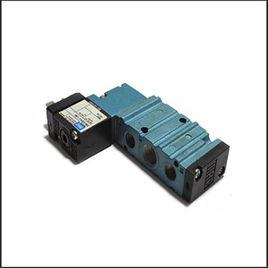 Vannes très demandées - 411A-C0A-DM-DDAJ-1JM Série 400, électrovanne à 4 voies à commande pilote, 24VDC, 5.4W - Product Image 2