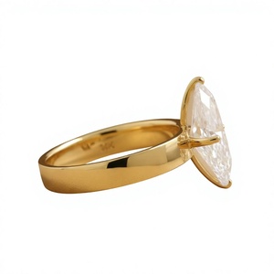 Anillo de Compromiso Solitario con Diamante Cultivado en Laboratorio de Corte Marquesa de 1.75 CT en Oro Amarillo de 14K con Engaste de Puntas - Product Image 2