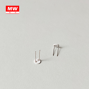 Placa <span class=keywords><strong>de</strong></span> calentador <span class=keywords><strong>de</strong></span> cera <span class=keywords><strong>de</strong></span> disco electrónico USB MCH <span class=keywords><strong>elementos</strong></span> <span class=keywords><strong>de</strong></span> calefacción <span class=keywords><strong>de</strong></span> cerámica - Product Image 4