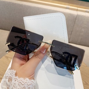 Gafas de Sol Cuadradas de Moda para <span class=keywords><strong>Hombre</strong></span> y Mujer, Venta al por Mayor, Monturas Blancas Transparentes Verdes, <span class=keywords><strong>Lentes</strong></span> Antideslumbrantes UV400 - Product Image 4