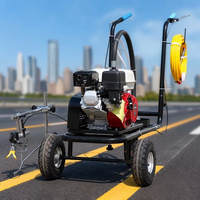 Machine de marquage routier pour la construction de lignes de marquage sur les autoroutes et les parkings