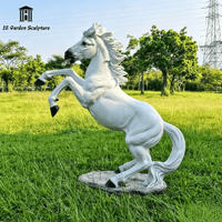 Statue de cheval réaliste sur mesure en FRP grandeur nature pour entrée d'hôtel, ferme, parc, ornement extérieur