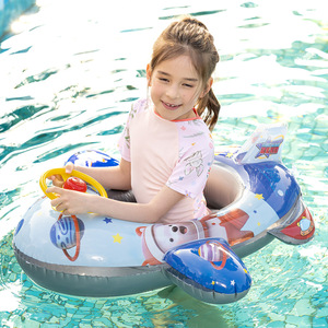 Bouée gonflable pour enfant en forme d'avion de dessin animé, pour piscine et parc aquatique, avec volant et klaxon. - Product Image 1