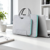 Vente en gros de housse pour ordinateur portable personnalisée avec logo, 15,6 pouces, étanche, en feutre, sacoche pour ordinateur portable pour les voyages d'affaires