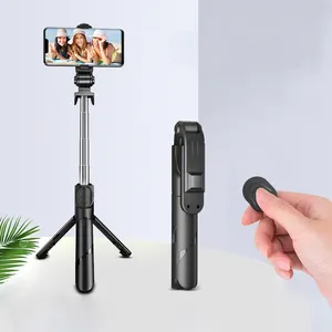 Nieuwe XT02 70Cm Rekbaar Geïntegreerde Multifunctionele Selfie Stok Statief Licht Smartphone Ondersteuning Mobiele Telefoon Stand 360 Graden