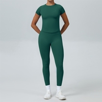 Setelan Yoga Eropa dan Amerika, Baju Olahraga Ketat Berlengan Pendek, Cepat Kering, Pakaian Luar untuk Lari dan Bersepeda, Model Slim-fit