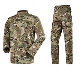 Encuentre el mejor fabricante de ropa militar usada americana y ropa militar  usada americana para el mercado de hablantes de spanish en alibaba.com