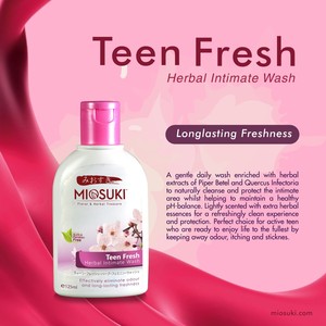 Miosuki Herbal Teen Wash Nettoyant intime frais Contrôle des odeurs Formule douce pour les adolescents Soins d'hygiène Solution stimulante de confiance - Product Image 3