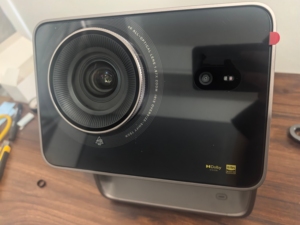 โปรเจคเตอร์ Hisense C5 ซีรีส์ 4K โปรเจคเตอร์เลเซอร์สามสี รุ่น C5 Ultra Max, C5 Ultra และ C5 Pro Ma รองรับโปรเจคเตอร์โฮมเธียเตอร์ 3 มิติ - Product Image 5