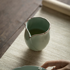 Ru Porcelain Fair Cup Sunflower Shape Crackle Glaze Handmade Ceramic <b>Tea</b> Serving Vessel For Kung Fu <b>Tea</b> <b>Set</b> - Product Image 4