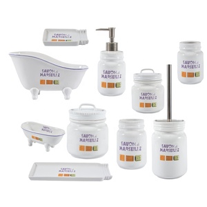 Precio de fábrica Cerámica Hogar Hotel Bandeja líquida Jabonera Dispensador Juegos de <span class=keywords><strong>baño</strong></span> pequeños Juegos de <span class=keywords><strong>baño</strong></span> tradicionales - Product Image 6