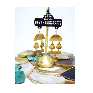 Pendientes geométricos simples de metal de moda europea y americana, pendientes largos de metal, joyería hipoalergénica, novedad de 2021 - Product Image 2