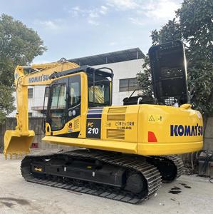 Excavatrice sur chenilles Komatsu PC210-8 d'occasion, 21 tonnes, moteur d'origine japonais, hydraulique stable, pour travaux de terrassement, à l'exportation - Product Image 1