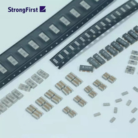 Résonateur céramique ZTTCR SMD 4,00 à 8,00 MHz 2,0 x 1,6 mm Plus ou moins 0,5 % pour horloge MCU