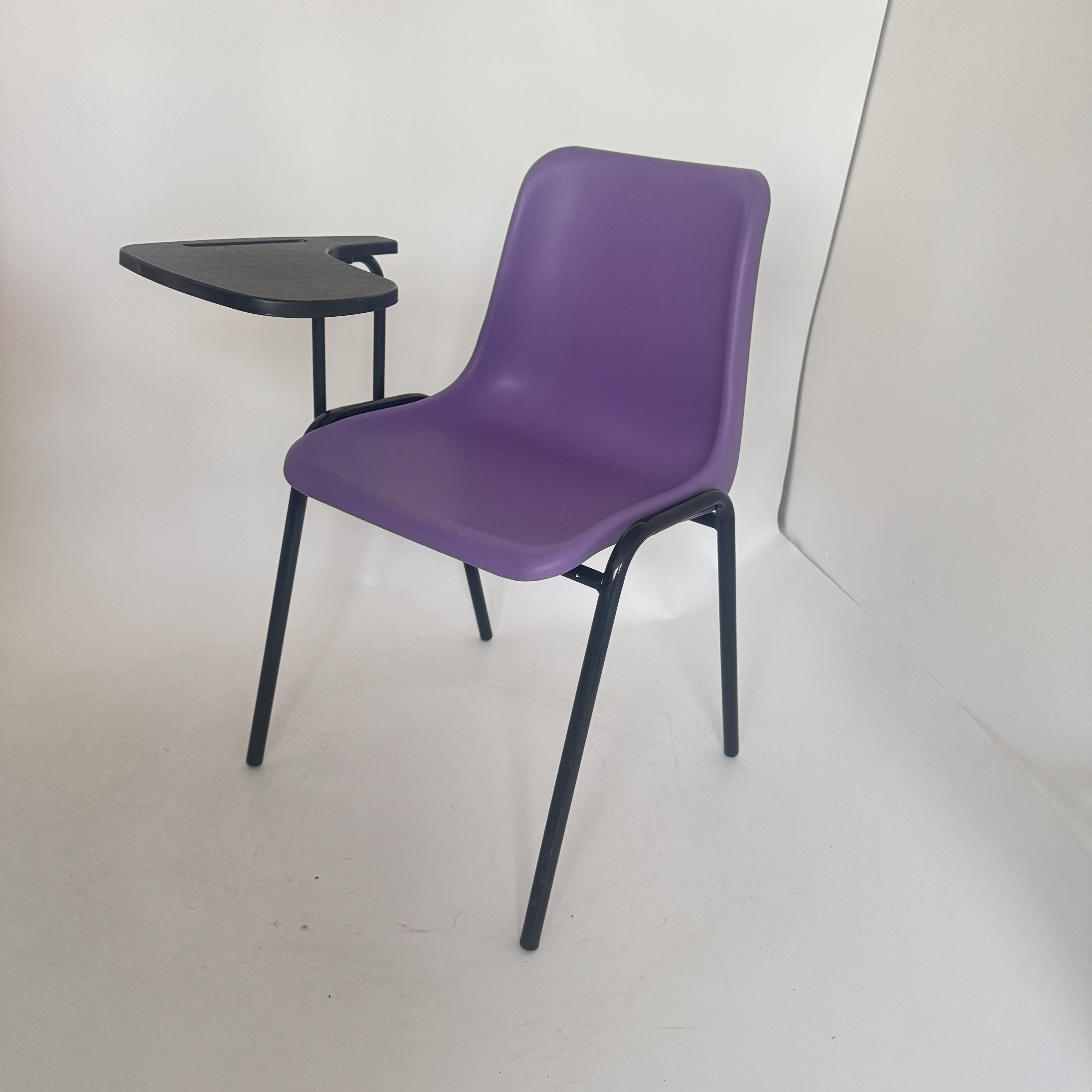 reinforced-writing-pad-bearing-test-for-student-chair