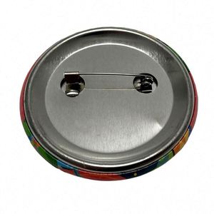 Fabricante de Botones Redondos Personalizados con Nombre para Pin de Solapa en Metal - Product Image 5