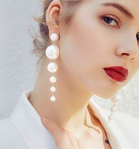 Boucles d'oreilles longues en perles simulées de haute qualité 2019 pour femmes - Product Image 6