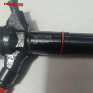 Injecteur de carburant diesel 23670-59037, injecteur Common Rail 23670 59037, 095000-9780 pour Toyota Land Cruiser 200 V8 1VD-FTV - Product Image 2