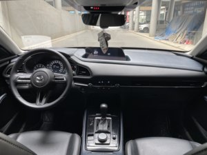 <span class=keywords><strong>2021</strong></span> <span class=keywords><strong>Mazda</strong></span> sedán/AWD SUV envío rápido <span class=keywords><strong>precio</strong></span> competitivo luz Interior 4L motor R16/R18 neumáticos asientos de cuero trasero izquierdo - Product Image 5
