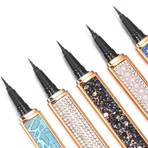 2 in 1 Selbst klebender Eyeliner-Klebe stift Diamond Bling Glitter Flüssiger Eyeliner Kein Kleber Magnetischer Eyeliner für Wimpern kleber